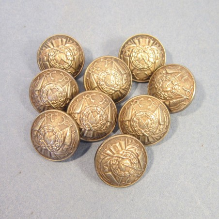 BOUTONS MILITAIRES INTENDANCE DIAMETRE 2.2 cm EPOQUE 1870-1945