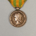 MEDAILLE DE LA CAMPAGNE D'ITALIE NAPOLEON III 1859 SIGNEE BARRE