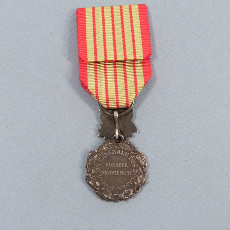 MEDAILLE DE LA DIRECTION GENERALE DES DOUANES MODELE ANCIEN EN ARGENT