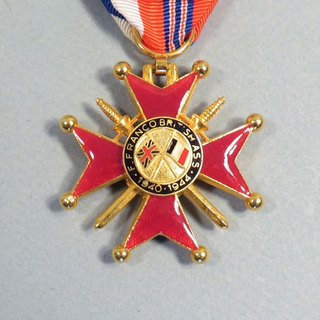 MEDAILLE D'OFFICIER DE L'ASSOCIATIONS DES ANCIENS COMBATTANTS FRANCO BRITANIQUE DE LA FRANCE LIBRE