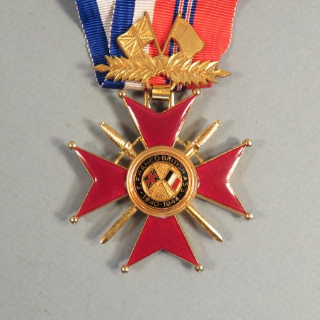 MEDAILLE DE COMMANDEUR DE L'ASSOCIATIONS DES ANCIENS COMBATTANTS FRANCO BRITANIQUE DE LA FRANCE LIBRE