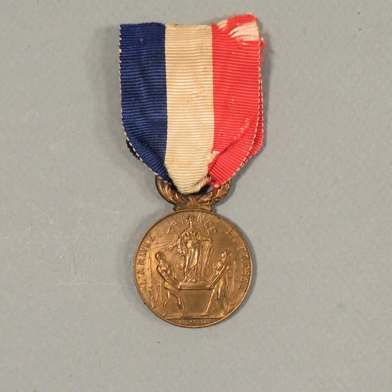 MEDAILLE EN BRONZE L'ARMEE ET LA PRESSE LE MATIN ORGANISE LA MARCHE DE L'ARMEE DU 29 MAI 1904