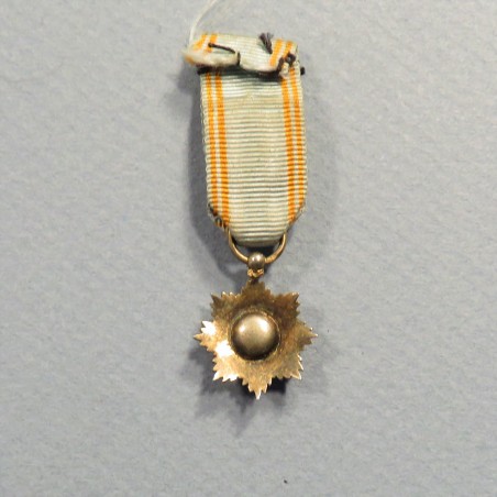 REDUCTION DE LA MEDAILLE D'OFFICIER DE L'ORDRE DE L'ETOILE D'ANJOUAN COMORES °