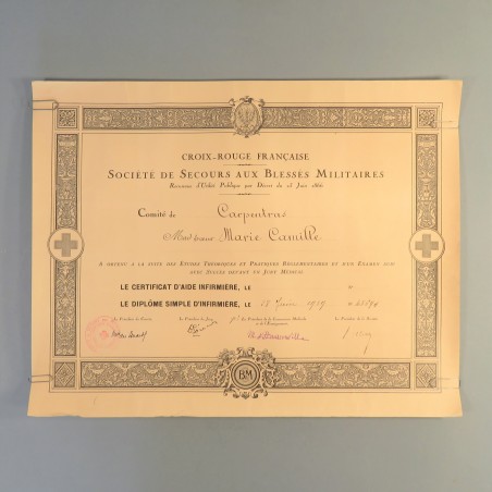 DIPLOME DE SIMPLE INFIRMIERE DECERNE A LA SOEUR MARIE CAMILLE EN 1939 CROIX ROUGE FRANCAISE