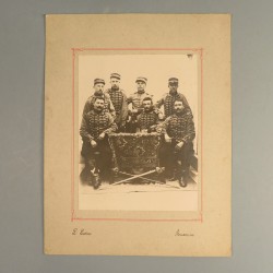 GRANDE PHOTO CORTONNEE DU 8 ème REGIMENT DE CHASSEURS A CHEVAL AUXONNE VERS 1900