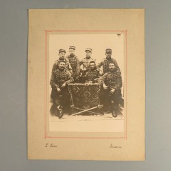 GRANDE PHOTO CORTONNEE DU 8 ème REGIMENT DE CHASSEURS A CHEVAL AUXONNE VERS 1900