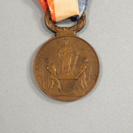 MEDAILLE EN BRONZE L'ARMEE ET LA PRESSE LE MATIN ORGANISE LA MARCHE DE L'ARMEE DU 29 MAI 1904