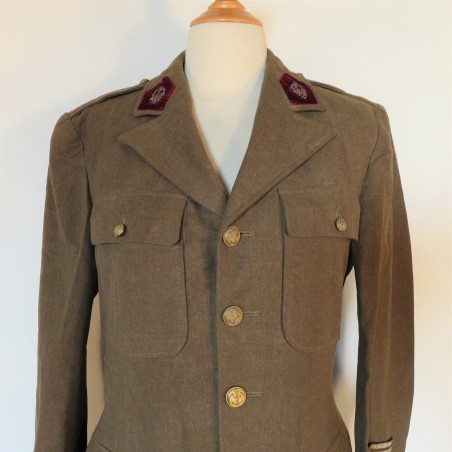 UNIFORME D'UN COMMANDANT DU SERVICE DE SANTE OU MEDECIN PRINCIPALE VAREUSE US ET PANTALON PERIODE 1943-1944