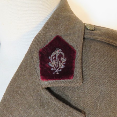 UNIFORME D'UN COMMANDANT DU SERVICE DE SANTE OU MEDECIN PRINCIPALE VAREUSE US ET PANTALON PERIODE 1943-1944