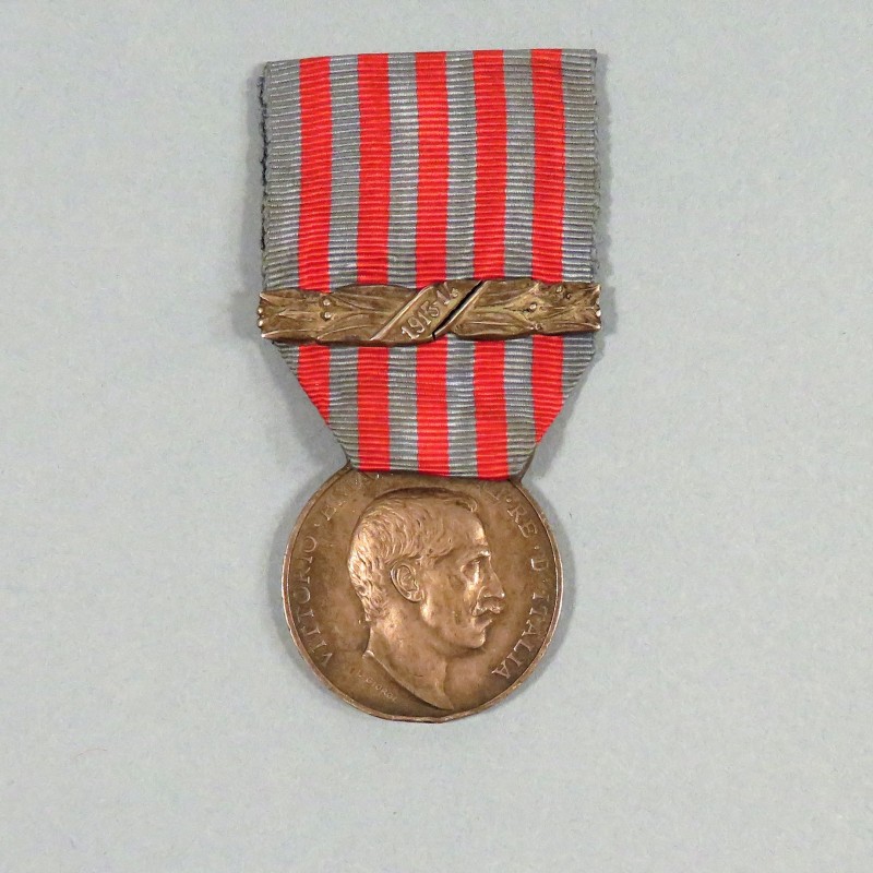 ITALY MEDAILLE POUR LA CAMPAGNE DE LYBIE VICTOR EMMANUEL III AVEC BARRETTE 1913-1914