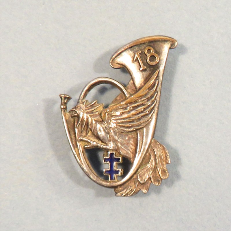 INSIGNE MILITAIRE 18 ème BATAILLON DE CHASSEURS ALPINS DRAGO PARIS NICE