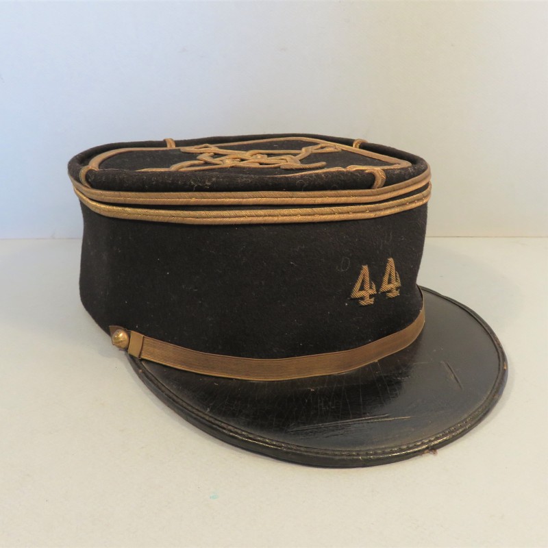 KEPI POLO DE LIEUTENANT DU 44 ème REGIMENT D'ARTILLERIE D'ARTILLERIE GUERRE 1914-1918