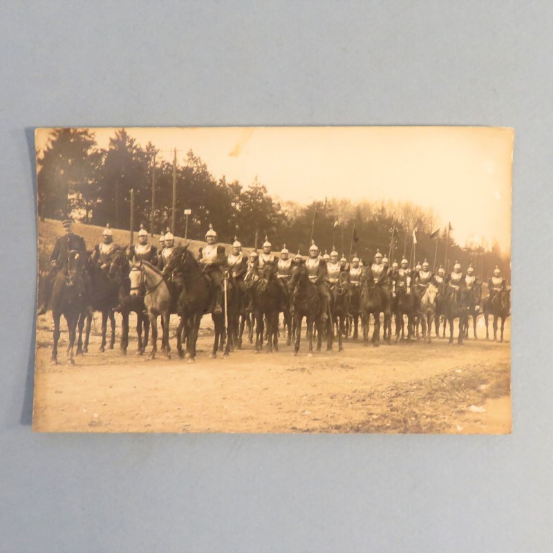 LOT DE 4 PHOTOS ET CARTES POSTALES D'UN CAVALIER DU 10 ème REGIMENT DE CUIRASSIERS VERS 1910 LYON