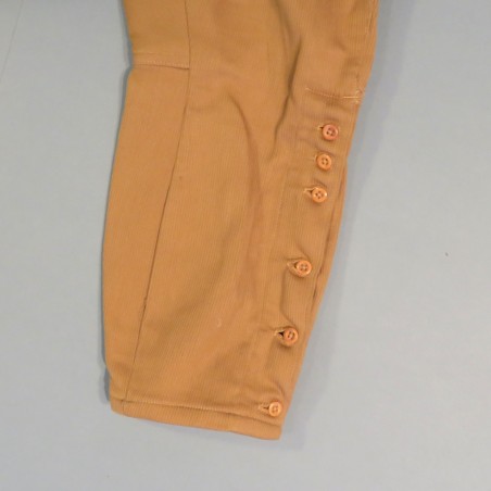 PANTALON CULOTTE BEIGE SABLE POUR OFFICIER OU SOUS-OFFICIER MODELE 1929 TROUPES COLONIALES ARMEE FRANCAISE 1939-1940 DATEE 1937