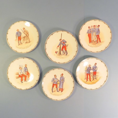 ENSEMBLE DE 6 ASSIETTES HUMOURISTIQUES MILITAIRES INFANTERIE TROISIEME REPUBLIQUE 1900 K & G LUNEVILLE