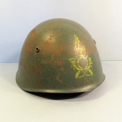 CASQUE ITALIEN MODELE 33 - 47 INSIGNE A IDENTIFIER