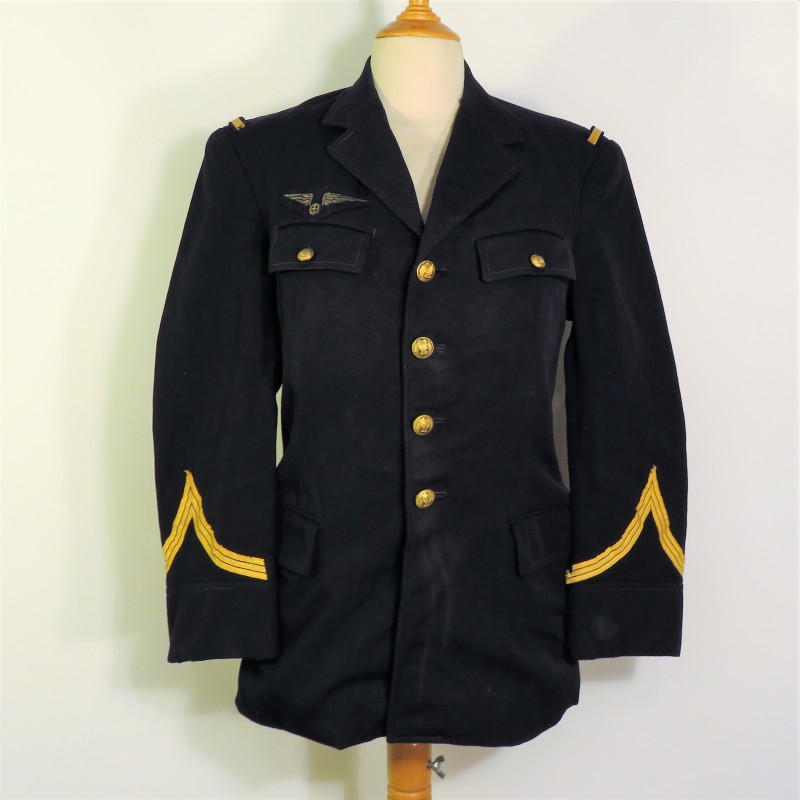 VESTE D'UNIFORME D'UN SERGENT-CHEF MECANICIEN DE L'AVIATION ARMEE DE L'AIRE 1930 - 1940