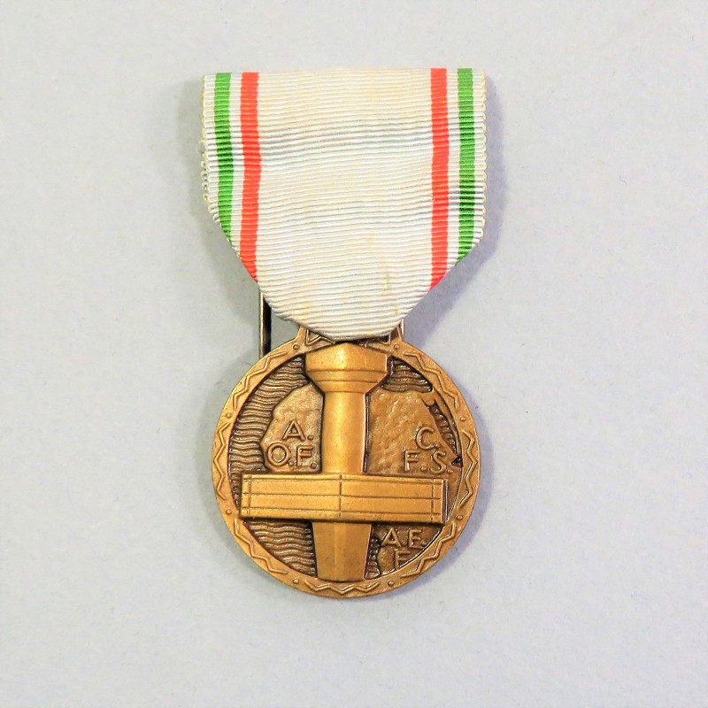 MEDAILLE DU MERITE DE L'AFRIQUE NOIRE  DAKAR AOF AEF CFS 1941