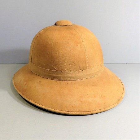 CASQUE COLONIAL EN TOILE BEIGE ET LIEGE FABRICATION REGLEMENTAIRE MILITAIRE 1930-1950 BANDEAU MARQUE TUNISIE 1955