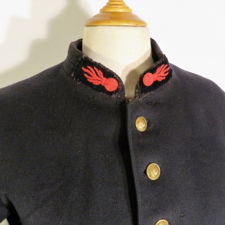 VESTE OU RAS LE CUL TROUPE DES SAPEURS POMPIERS SECOND EMPIRE DEBUT TROISIEME REPUBLIQUE 1860 - 1880