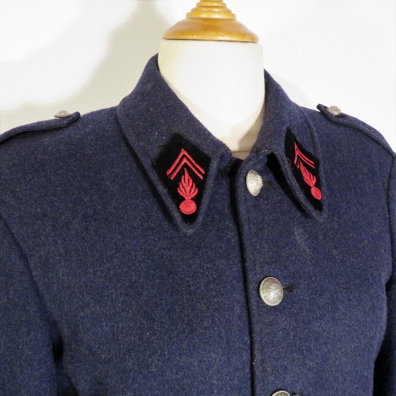 VESTE TROUPE OU SOUS-OFFICIERS DES SAPEURS-POMPIERS MODELE 1929 - 1930 EN DRAP BLEU EPAIS