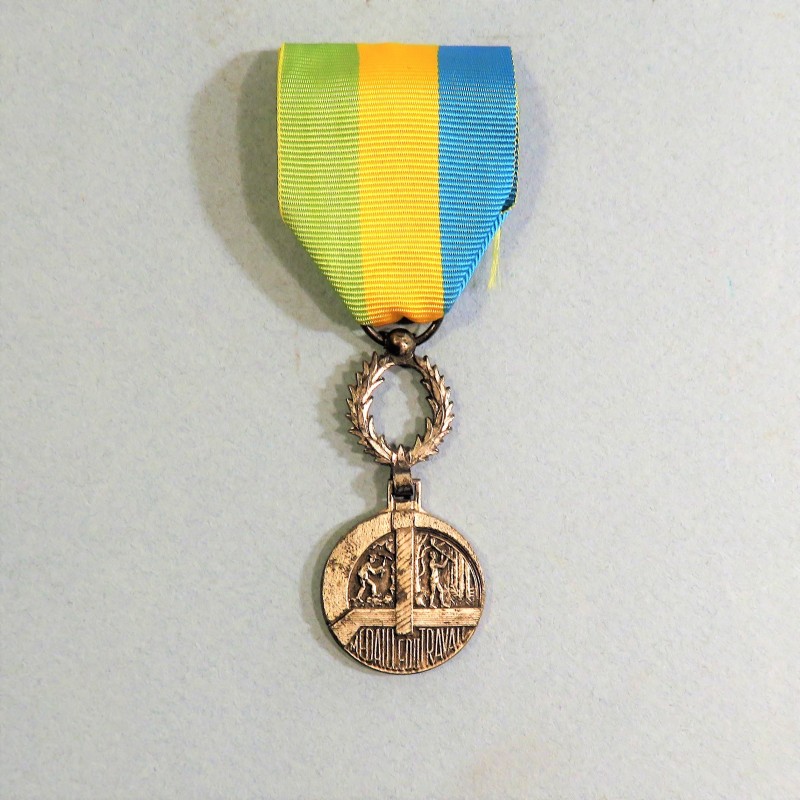 GABON MEDAILLE DU TRAVAIL LABOR MEDAL °