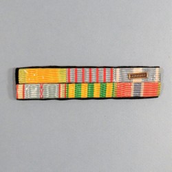 BARRETTE DE RAPPEL D'UN PLACARD DE 6 MEDAILLES D'UN ANCIEN SOUS OFFICIER DE LA GUERRE 1939 1945 INDOCHINE PRISONNIER