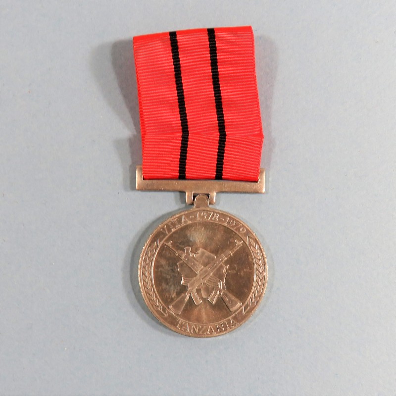 TANZANIE MEDAILLE DE LA GUERRE AVEC L'OUGANDA 1978 1979 TANZANIA WAR MEDAL °