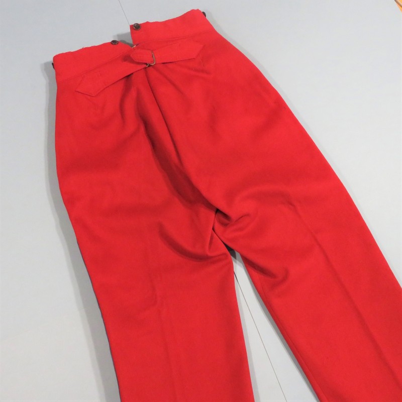 PANTALON ROUGE GARANCE ESM ECOLE MILITAIRE ST CYR OU OFFICIER DES REGIMENTS DE TIRAILLEURS DATE 1934