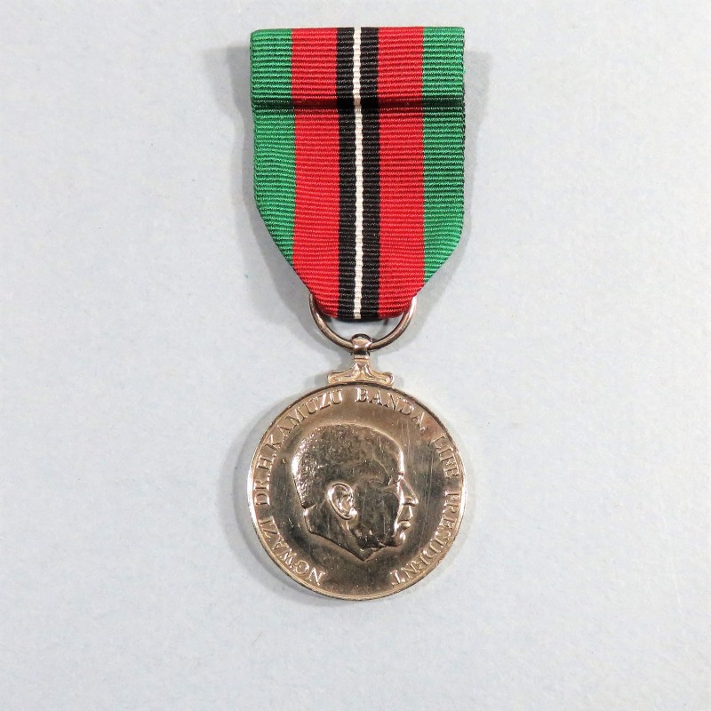 MALAWI MEDAILLE DU JUBILE 25 ANS DE PRESIDENCE POUR KAMUZU BANDA SILVER JUBILEE MEDAL °