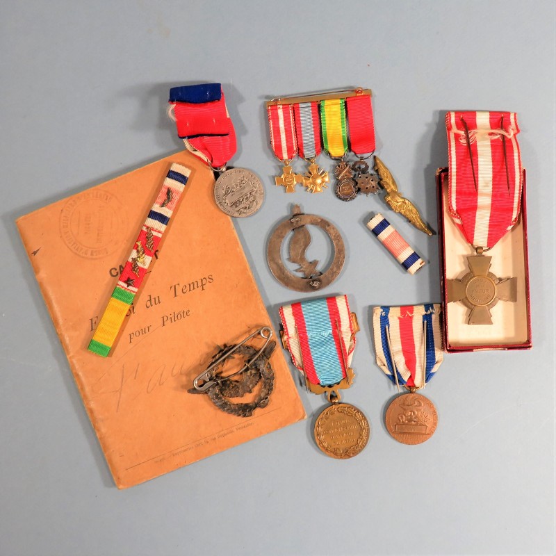 ENSEMBLE PILOTE GUERRE ALGERIE NOMBREUSES CITATION MEDAILLE DU SERVICE DE SANTE DE L'AIR ATTRIBUEE INSIGNE BREVET RAPPEL