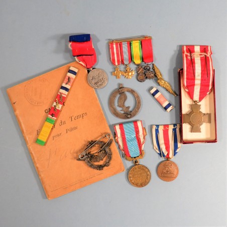 ENSEMBLE PILOTE GUERRE ALGERIE NOMBREUSES CITATION MEDAILLE DU SERVICE DE SANTE DE L'AIR ATTRIBUEE INSIGNE BREVET RAPPEL