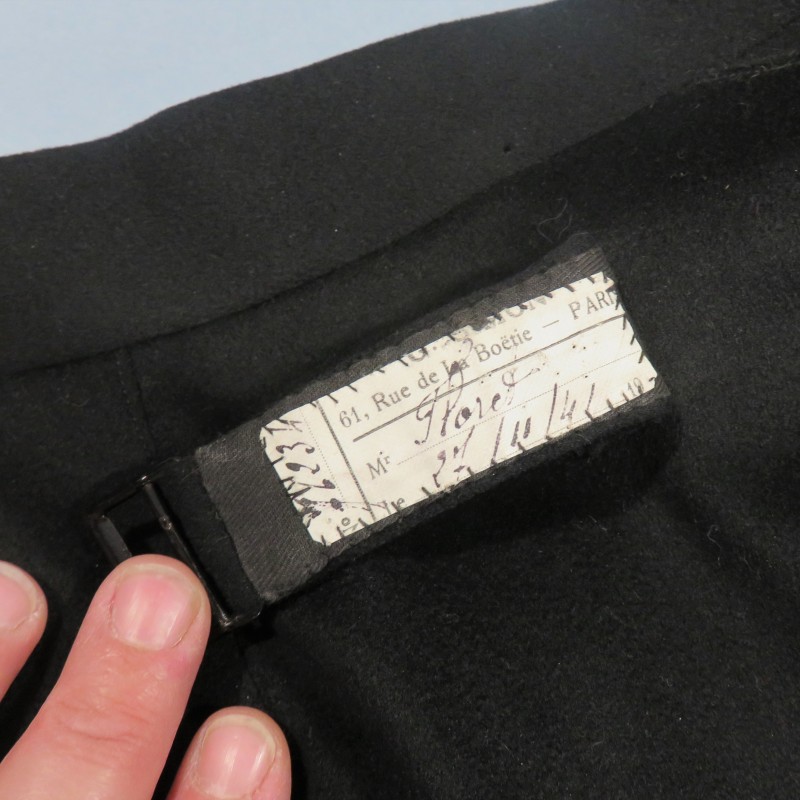 PANTALON NOIR A BANDES ROUGES MODELE 1931 POUR OFFICIER DES SAPEURS POMPIERS DATE 1941