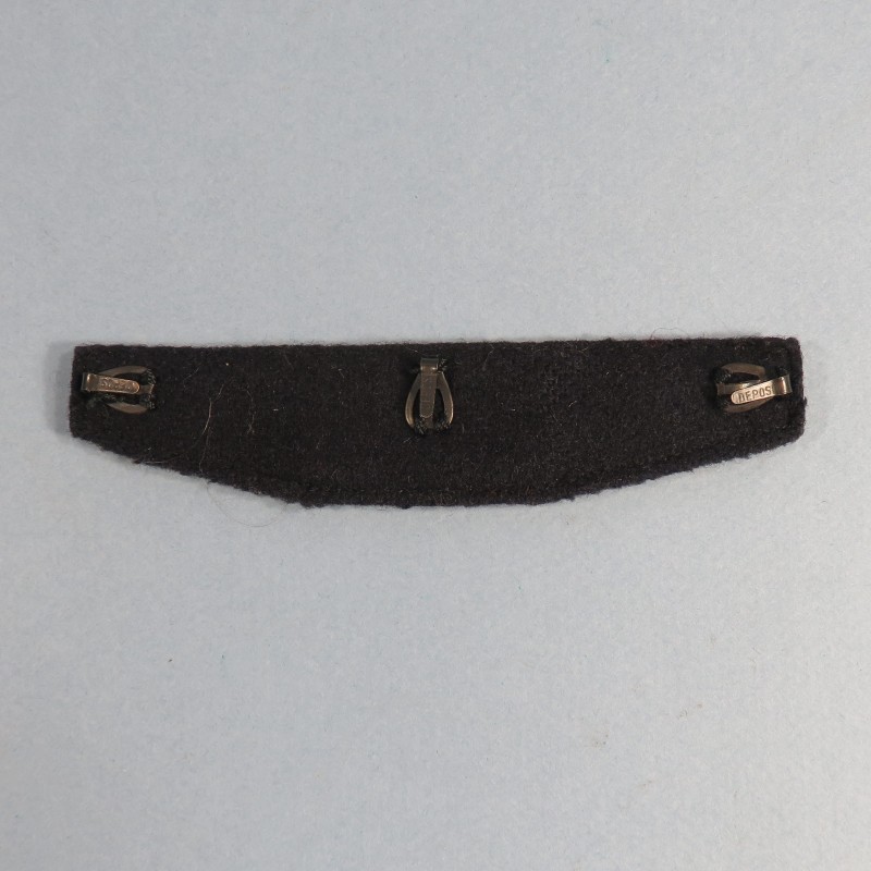 BARRETTE DE RAPPEL D'UN PLACARD DE 3 MEDAILLES D'UN ANCIEN SOUS-OFFICIER OU SOLDAT DE LA GUERRE ALGERIE RHENANIE RUHR TYROL