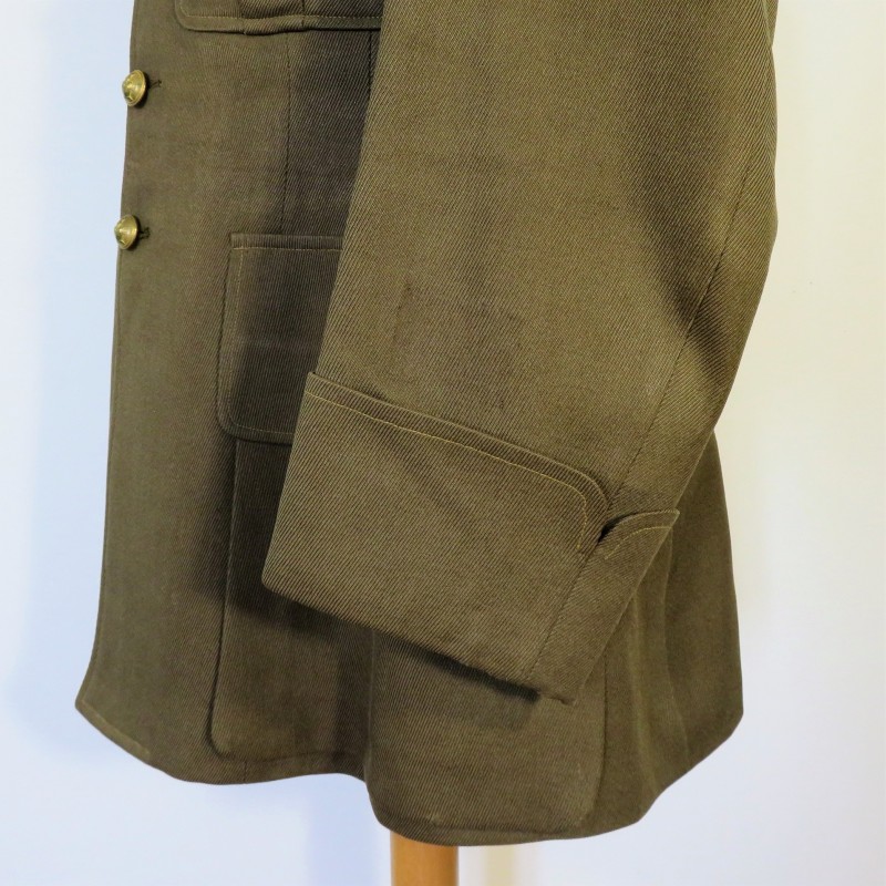 UNIFORME MODELE 1939 D'UN OFFICIER DU 31 BATAILLON DU GENIE CAMPAGNE DE FRANCE DUNKERQUE SYRIE TUNISIE LIBERATION ET ALLEMAGNE