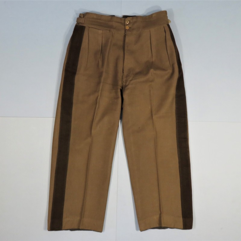 UNIFORME MODELE 1939 D'UN OFFICIER DU 31 BATAILLON DU GENIE CAMPAGNE DE FRANCE DUNKERQUE SYRIE TUNISIE LIBERATION ET ALLEMAGNE