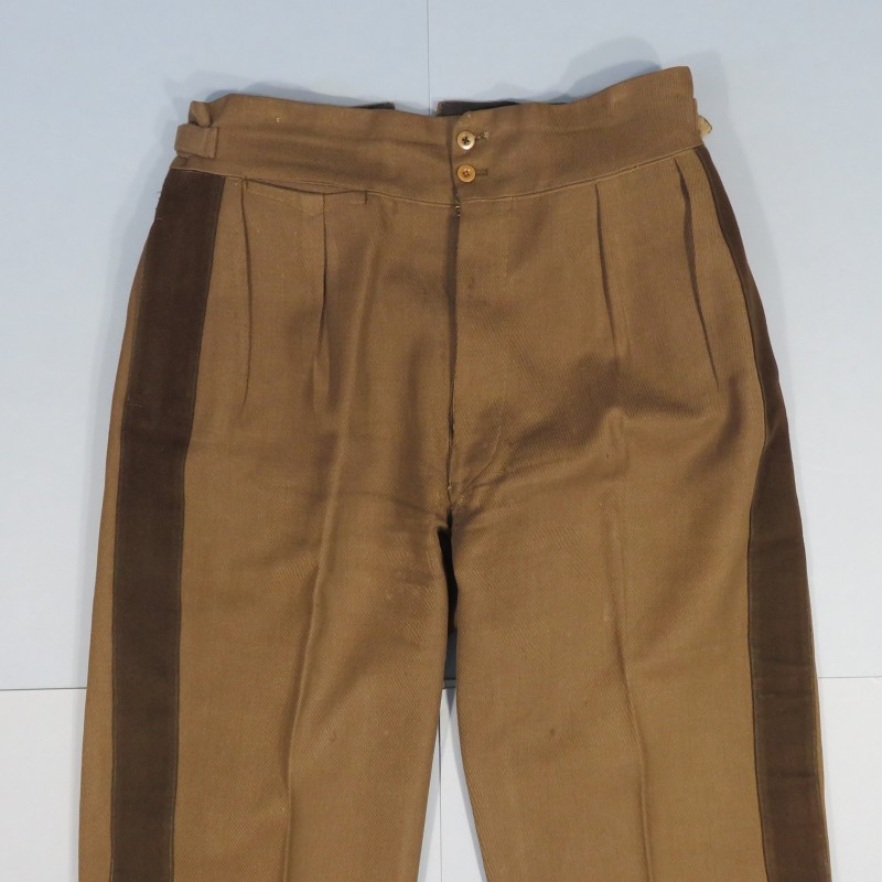 UNIFORME MODELE 1939 D'UN OFFICIER DU 31 BATAILLON DU GENIE CAMPAGNE DE FRANCE DUNKERQUE SYRIE TUNISIE LIBERATION ET ALLEMAGNE