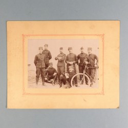 PHOTO MILITAIRE CARTONEE LES OFFICIERS DU 135 REGIMENT D'INFANTERIE DE LIGNE VERS 1900 1914