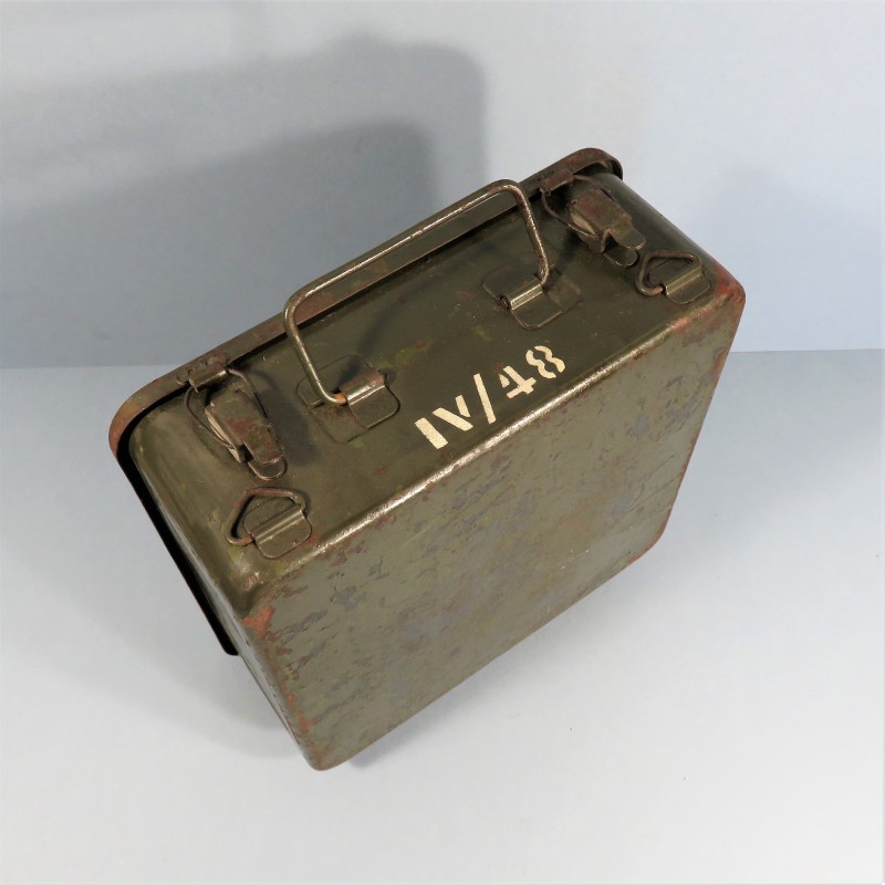 CAISSE EN FER TROUSSE 1ère URGENCE GROUPE DE 10 HOMMES MODELE IV/48 SECOURS TAP INDOCHINE ALGERIE