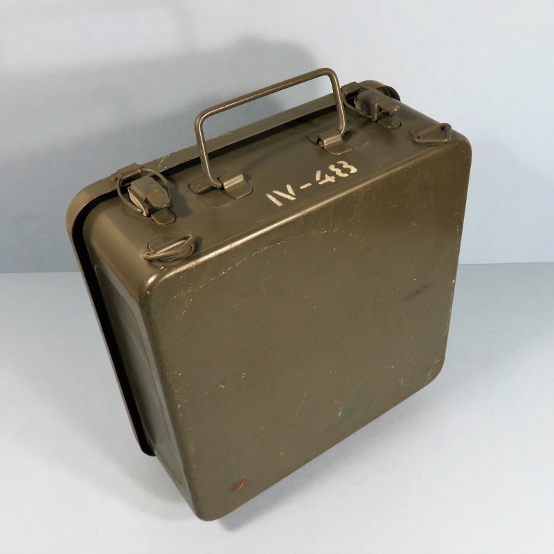 CAISSE EN FER TROUSSE 1ère URGENCE GROUPE DE 10 HOMMES MODELE IV/48 SECOURS TAP INDOCHINE ALGERIE