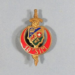 INSIGNE MILITAIRE 10 ème SIM SECTION D'INFIRMIERS MILITAIRES FABRICATION DRAGO BERANGER