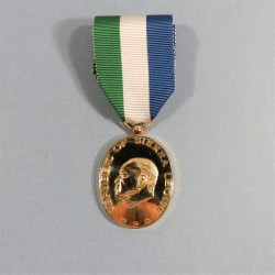 SIERRA LEONE MEDAILLE POUR SERVICE RENDUS A LA REPUBLIQUE SERVICE IN FUNDATION OF REPUBLIC MEDAL FIRST CLASSE °