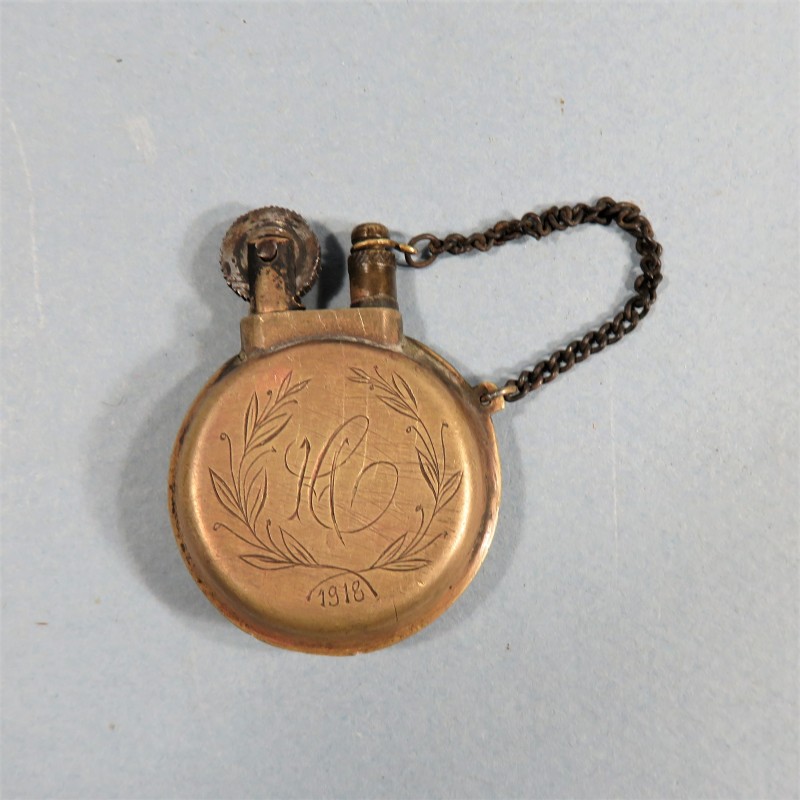 BRIQUET ARTISANAT DE TRANCHEE SOUVENIR DE LA GRANDE GUERRE 1914 1918 DATE 1918