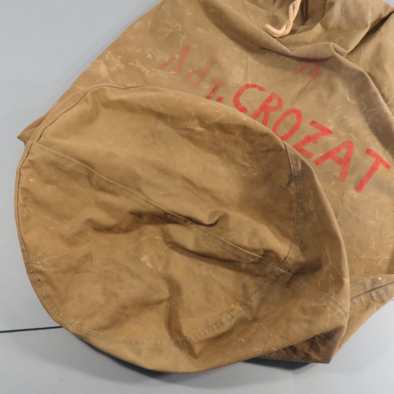 SAC A LINGE OU A PAQUETAGE US 1944-45 NOMINATIF ARMEE FRANCAISE ADJUDANT CROZAT 66 DRAPEAU TRICOLORE ET ETOILE
