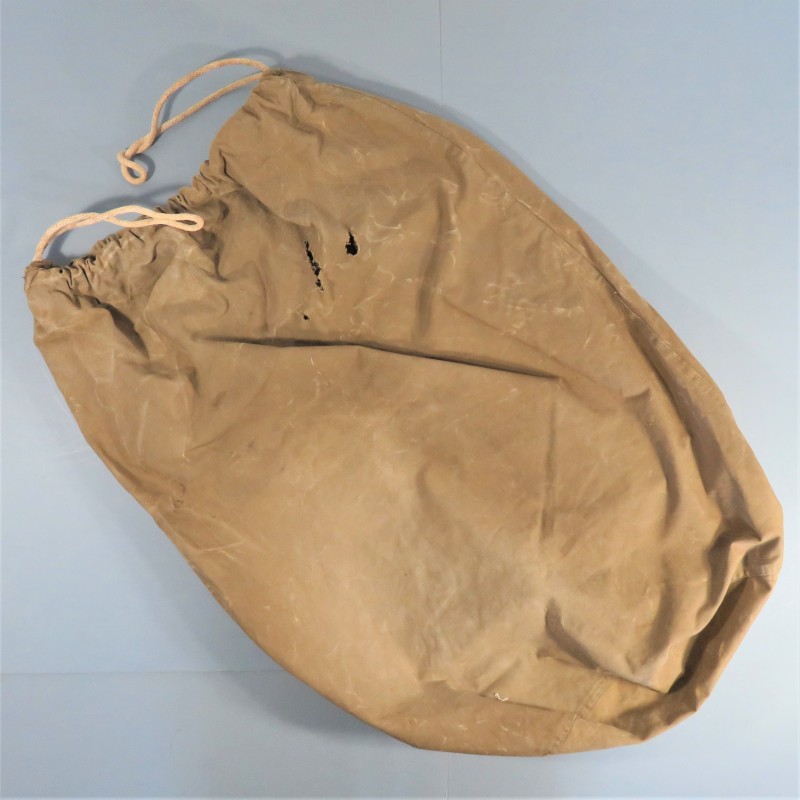 SAC A LINGE OU A PAQUETAGE US 1944-45 NOMINATIF ARMEE FRANCAISE ADJUDANT CROZAT 66 DRAPEAU TRICOLORE ET ETOILE