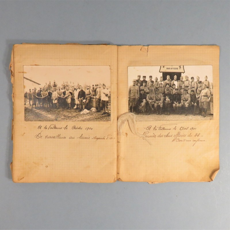 CAHIER DE CHANSONS AVEC DESSINS ET PHOTOS DU 22 ème REGIMENT D'INFANTERIE A LA VALBONNE EN 1920 1921