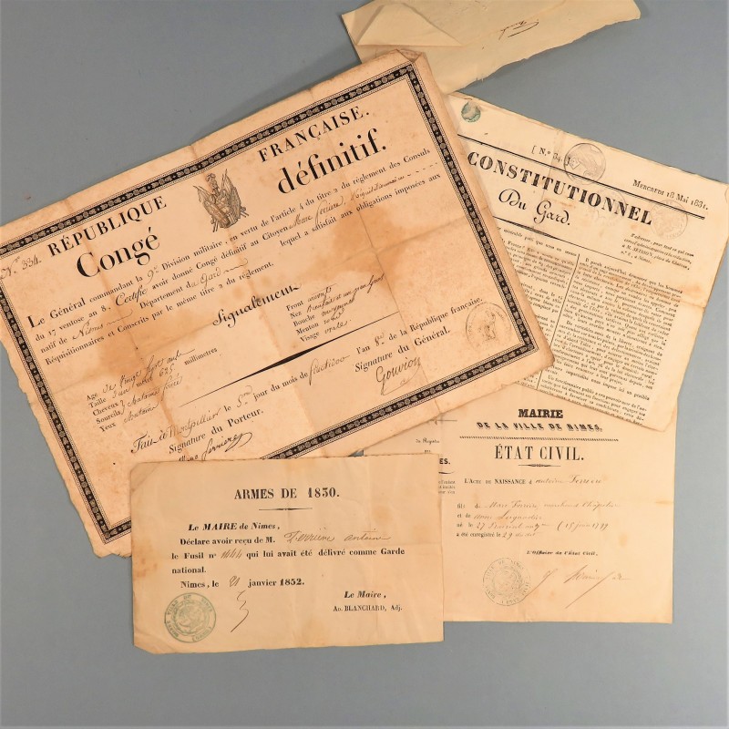 ARCHIVE EMPIRE FAMILLE FERRIERE PERE CONGE SIGNE DU GENERAL GOUVION  ET FILS GARDE NATIONAL 1830 A 1852