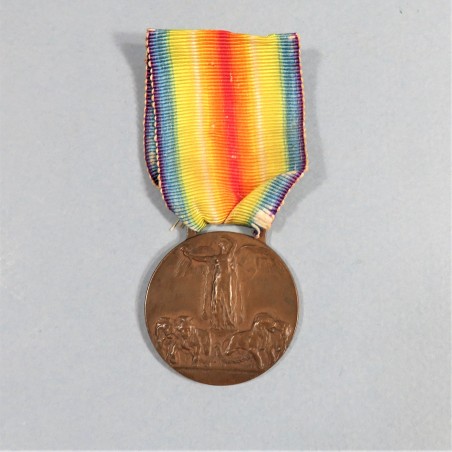 ITALIE MEDAILLE INTERALLIEE DE LA VICTOIRE DE LA GRANDE GUERRE 1914-1918 GRAVEUR S.JHONSON