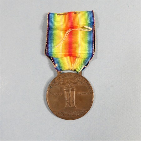 ITALIE MEDAILLE INTERALLIEE DE LA VICTOIRE DE LA GRANDE GUERRE 1914-1918 GRAVEUR S.JHONSON