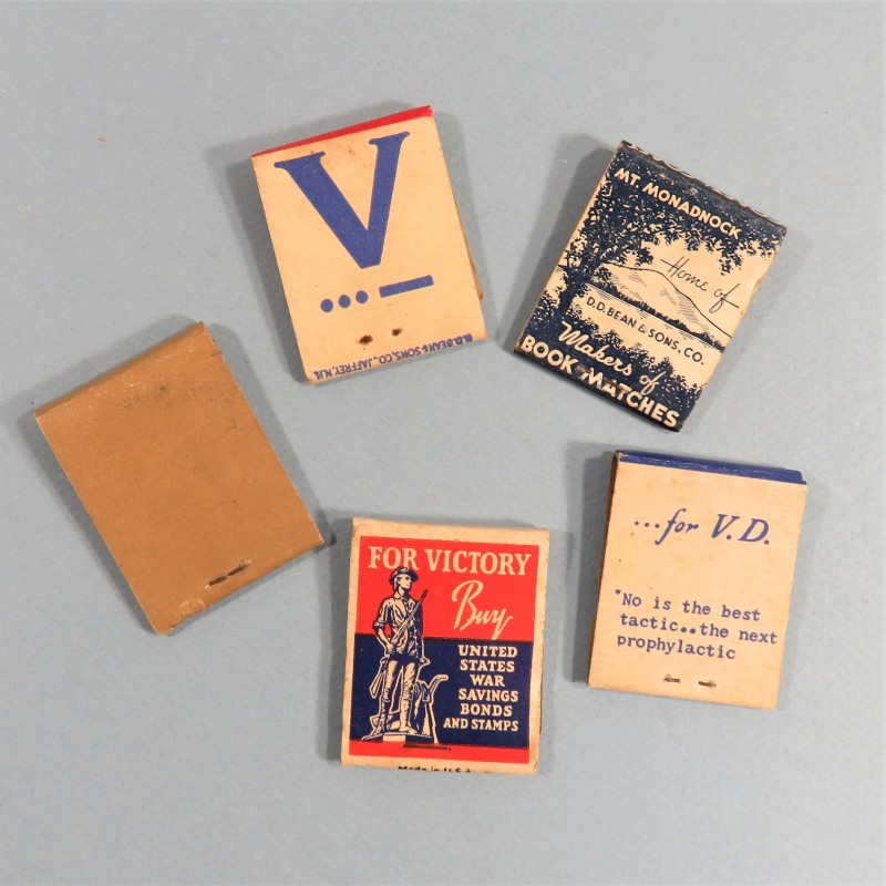 LOT DE 5 BOITES OU POCHETTES D'ALLUMETTES US WAR BONDS FOR VICTORY FABRICATION SECONDE GUERRE